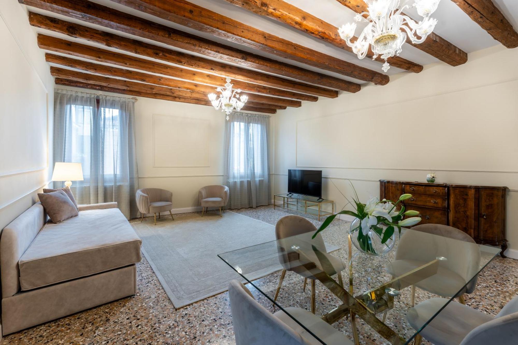 San Vio Palace Luxury Apartments Venice Exterior photo
