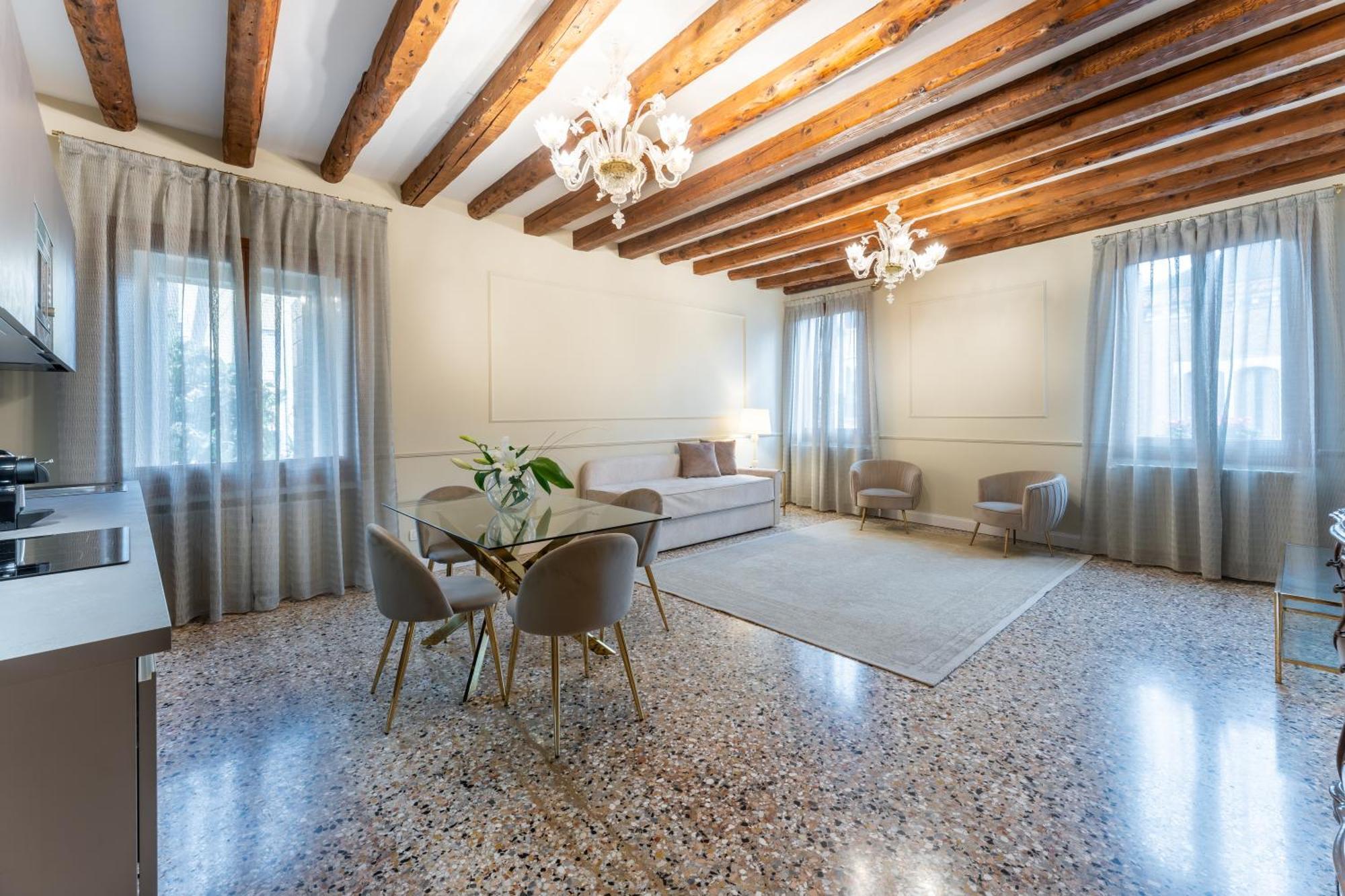 San Vio Palace Luxury Apartments Venice Exterior photo