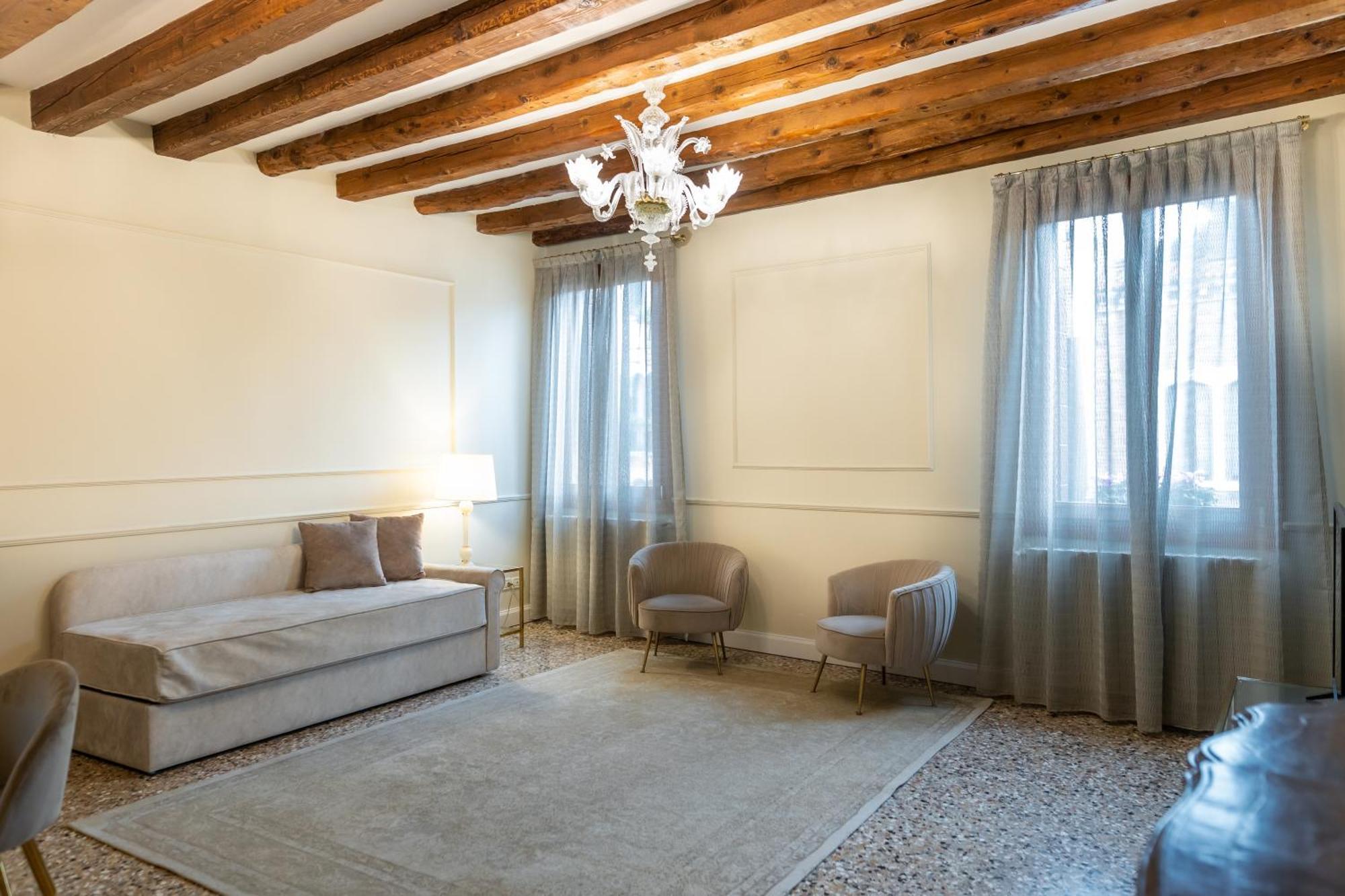 San Vio Palace Luxury Apartments Venice Exterior photo