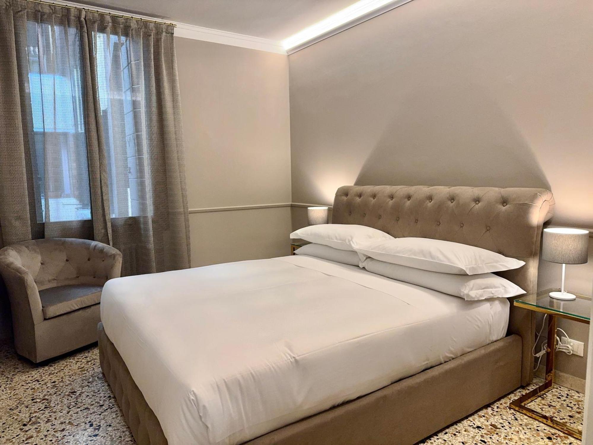 San Vio Palace Luxury Apartments Venice Exterior photo