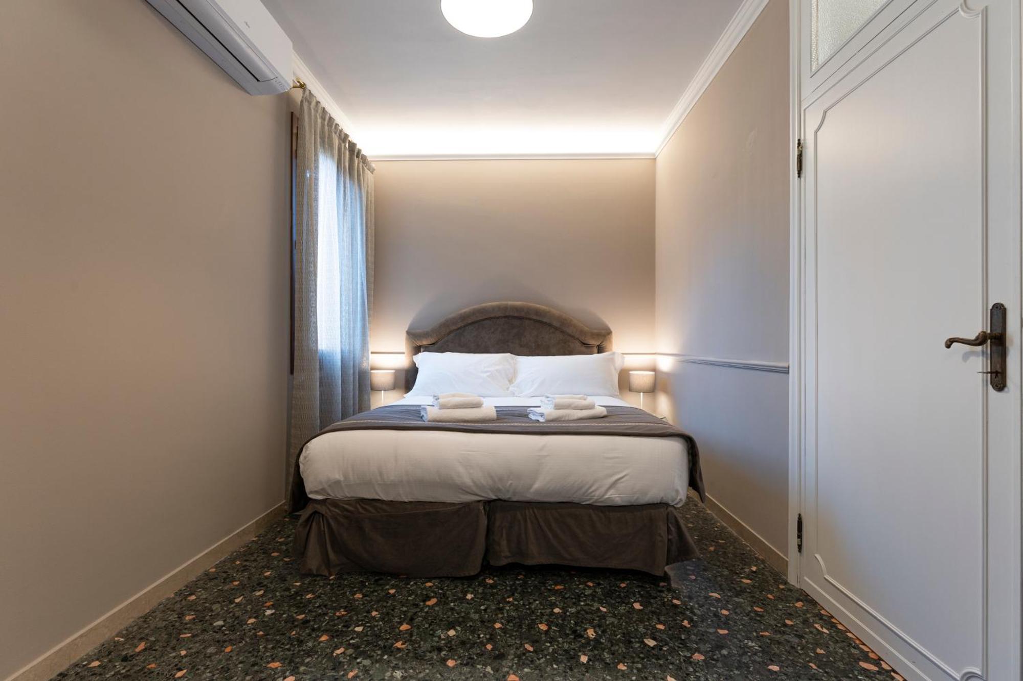 San Vio Palace Luxury Apartments Venice Exterior photo