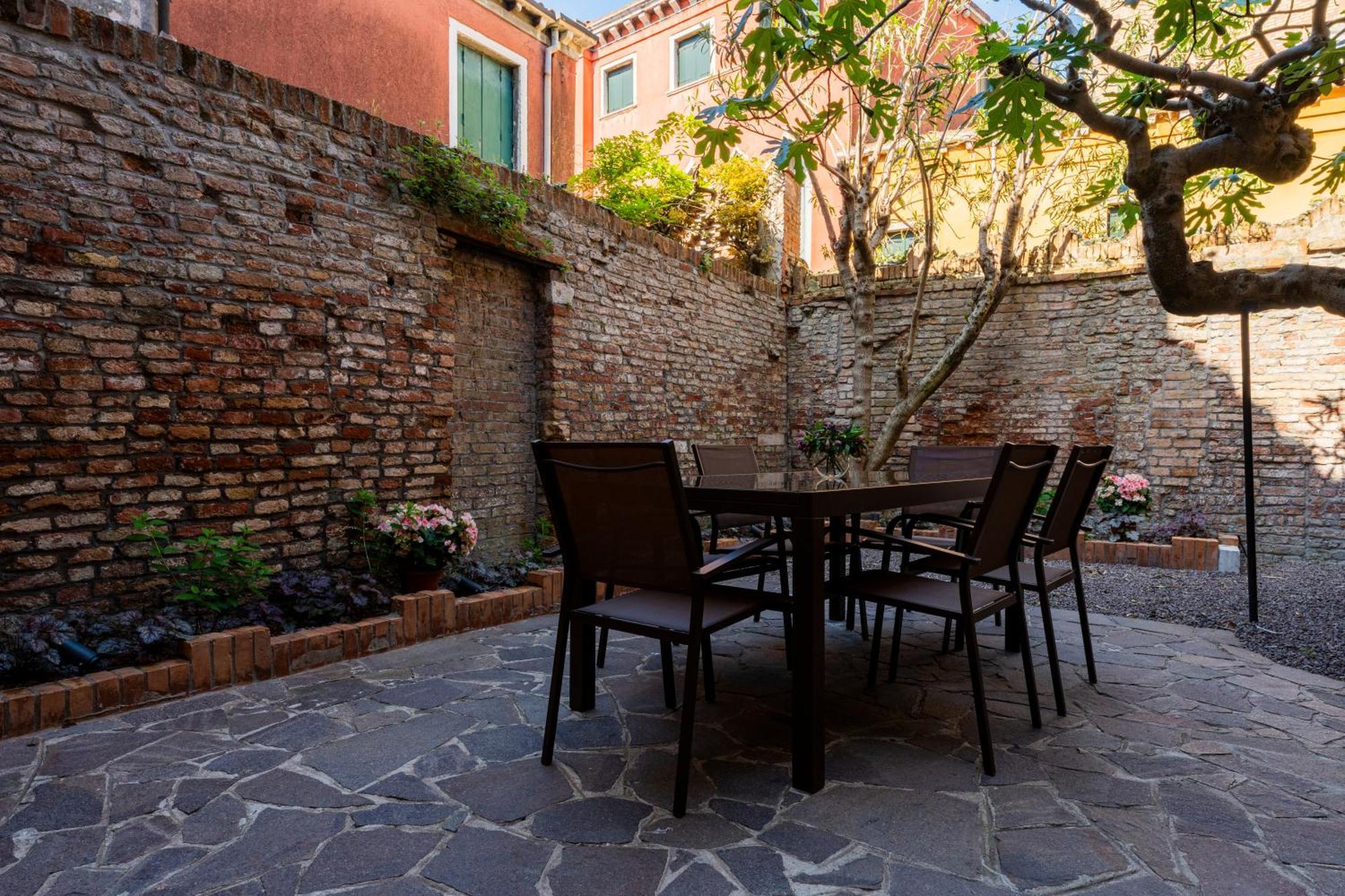 San Vio Palace Luxury Apartments Venice Exterior photo